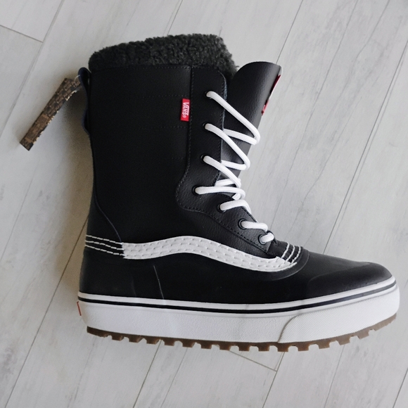 VANS NEW Standard Snow MTE Boots - Picture 4 of 15